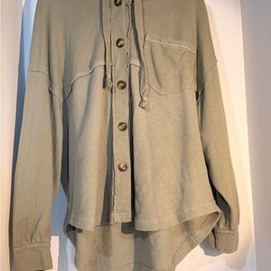 American Eagle Big Hug Shacket Button Down Hoodie Sweatshirt Green